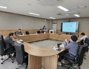 공주대학교 산학연구관에서 농경지 탄소저감을 위한 친환경 스마트 장치 개발 연구과제 2차 중간보고회를 개최하였습니다.  