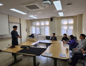 공주대학교 사범2관에서 기후변화·탄소중립 체험교구 제작 최종보고회를 개최하였습니다. 